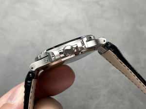 Montre automatique de luxe avec logo personnalisé, chronographe en pierre de zircon et double minuteur - Product Image 6