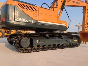 Excavadora de cadenas Hyundai 220LC-9S de 20 toneladas, años 2019-2023, capacidad de cazo de 1.2m, potencia de motor de 103W, usada en Corea, motor Cummins certificado. - Product Image 6