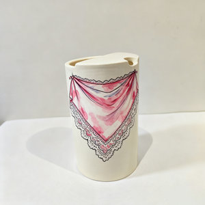 Taza de cerámica personalizada hecha a mano de porcelana pintada a mano con patrón de Pereline para mujer diseño europeo para lavavajillas - Product Image 1