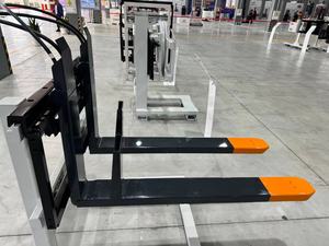 Телескопические вилочные крепления для погрузчиков/телескопических погрузчиков | Решения для погрузки материалов большой грузоподъемности с быстрой установкой - Product Image 4