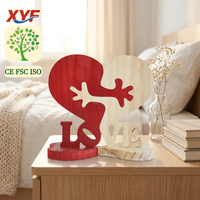 Ornement LOVE en bois massif en forme de cœur, décoration murale de bureau, cadeau pour la Saint-Valentin