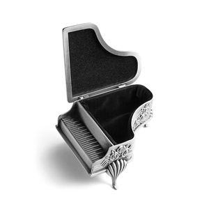 Boîte à bijoux en alliage de zinc de style européen, design piano, rétro et créatif, coffre de rangement pour trésors - Product Image 3
