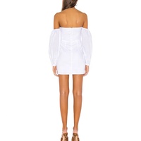 Robe Mini Femme Blanche Unie à Manches Longues, Coupe Bodycon, Épaules Dénudées, Froncée, 100% Coton, Tendance Été, Vente en Gros