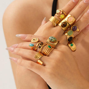 مجموعة خواتم كيتي من الأحجار الطبيعية المختلطة مطلية بالذهب عيار 18 قيراط مقاومة للصدأ بتصميم عتيق - Product Image 4