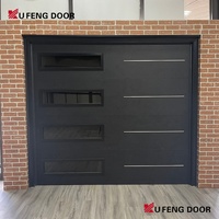 Porte de garage verticale en aluminium, design grain de bois noir, style invisible automatique, durable, moderne, pour usage résidentiel