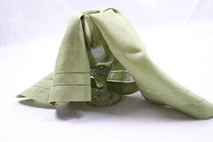 Fabrication de linge de table sur mesure, serviette en lin faite à la main, 60x60cm, ourlet double couture, pour restaurant et événements - Product Image 4