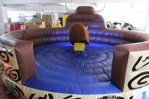 Manèges de fête foraine pour adultes, <span class=keywords><strong>taureau</strong></span> mécanique de rodéo, yeux bleus, <span class=keywords><strong>taureau</strong></span> mécanique gonflable fumeur à <span class=keywords><strong>louer</strong></span> - Product Image 6