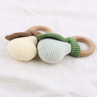 Handgemaakte gehaakte babyrammelaar houten bijtring gehaakte fruitrammelaar speelgoed gebreid speelgoed baby cadeaus geboorte baby kinderdecoratie