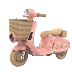 Mobil mainan listrik roda tiga anak-anak, kendaraan Remote Control dapat diisi ulang untuk anak usia <span class=keywords><strong>2</strong></span>-6 tahun - Product Image 2