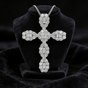 สร้อยคอจี้รูปกางเขนแบบคลาสสิก ชุบทองคำขาว 10K/14K/18K ประดับเพชร CVD ผลิตในห้องปฏิบัติการ ของขวัญสำหรับโอกาสพิเศษ - Product Image 4