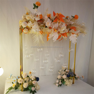 Elegante Soporte de Metal Dorado Personalizado para Flores Colgantes, Centro de Mesa para Decoración de Bodas - Product Image 2