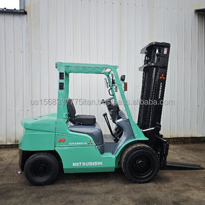 Chariot élévateur diesel Mitsubishi FD30 d'occasion, 3 tonnes, 4,5 m, 4x4, modèle 2023, avec garantie d'un an et garantie sur les composants essentiels - Product Image 6
