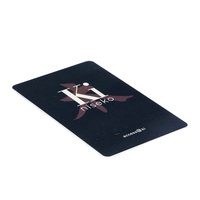 Carte RFID personnalisée brillante Mifare(R) Classic 1K avec numéro de série en relief et revêtement UV pour le contrôle des présences au bureau