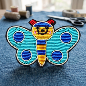 Insignia bordada de seda personalizada para el nombre, tela y fieltro, insignias para coser con técnica de esmalte, patrón de bandera para bolsos, tamaño personalizado - Product Image 3