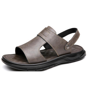 Sandales à semelles épaisses pour homme, chaussures de plage à semelle souple pour l'été, tongs en cuir souple pour homme, usage double, décontractées - Product Image 5