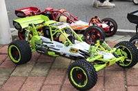 SY Gran Venta Coche RC a Gasolina 1/5 2.4G 30cc Baja 5b con Control Remoto Nivel Básico para Niños Coches Nitro