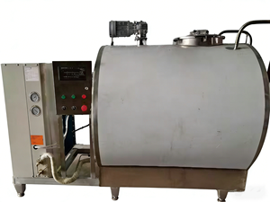 Serbatoio di Raffreddamento <span class=keywords><strong>del</strong></span> <span class=keywords><strong>Latte</strong></span> in Acciaio Inox per Uso Alimentare, Refrigerazione Efficiente per Aziende Lattiero-Casearie, Centri di Raccolta <span class=keywords><strong>del</strong></span> <span class=keywords><strong>Latte</strong></span>, Impianti di Lavorazione - Product Image 3