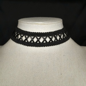 Collar tipo gargantilla de cuero PU estilo punk para mujer, estilo coreano oscuro y moderno, cuero con personalidad dulce y cool - Product Image 2