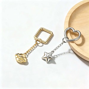 Mini Cartoon Zinc Alloy <strong>Keychain</strong>, <strong>Gold</strong> and Silver, Waterproof and Lightweight, Pendant Earring, Children's Birthday Gift. - Product Image 5