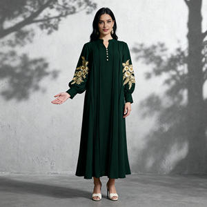 Robe abaya élégante en polyester avec strass thermocollants pour femmes musulmanes, vente en gros sur mesure - Product Image 3