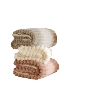 Couverture de luxe personnalisable à cordon de serrage en fausse fourrure de lapin Rex, double couche épaisse, toutes saisons, pour sieste au bureau ou sur canapé - Product Image 1