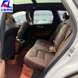 Vo-lvo <span class=keywords><strong>XC60</strong></span> B5 AWD Fjord Edition 2021, automatique, cinq places, SUV moyen, toit ouvrant panoramique, voitures <span class=keywords><strong>d</strong></span>'<span class=keywords><strong>occasion</strong></span>, moteurs à essence, <span class=keywords><strong>voiture</strong></span> <span class=keywords><strong>d</strong></span>'<span class=keywords><strong>occasion</strong></span> - Product Image 5