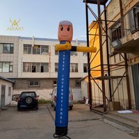 Mannequin publicitaire gonflable personnalisé pour la réparation automobile, idéal pour les activités commerciales et les événements de magasins de pneus