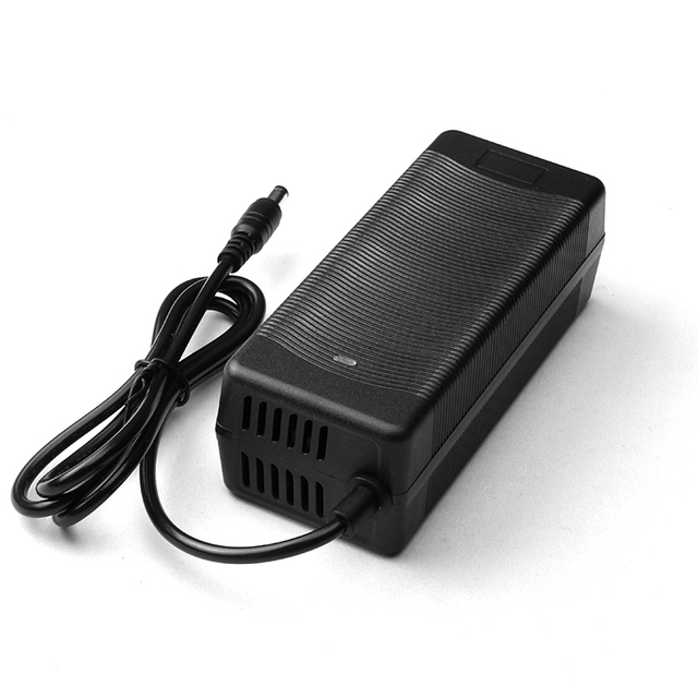 Li-ion Lithium Battery Charger 29.4V 2a 3a Charger Li-Ion Battery Universal 18650 Battery Charger 29.4V 3A