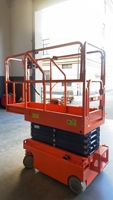 Plateforme élévatrice hydraulique miniature WELIFTRICH 14m, nacelle mobile électrique autopropulsée, capacité de charge 300kg, avec certification CE