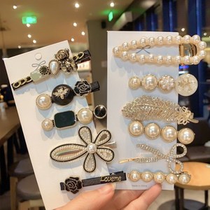 Ensemble de 6 pinces à cheveux faites à <span class=keywords><strong>la</strong></span> main en cristal style coréen, avec plumes mignonnes, style haut de gamme, petites pinces à franges en forme d'ours - Product Image 1