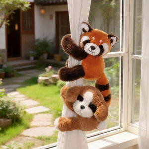 Peluche de <span class=keywords><strong>Panda</strong></span> Rojo Magnético OEM/ODM - Colores y Diseños Personalizables, <span class=keywords><strong>Panda</strong></span> Rojo de Peluche Personalizado con Imán para Regalos - Product Image 2