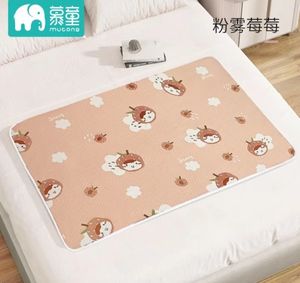 A buon mercato all'ingrosso batuffolo di cotone staccabile da viaggio portatile fasciatoio materassino impermeabile per l'urina con l'alta qualità personalizzata - Product Image 1