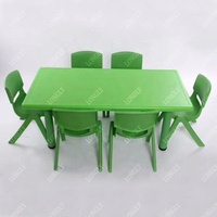 Ensemble table et chaise rectangulaire en plastique de haute qualité pour enfants Design moderne pour un usage commercial dans la salle de bain chambre hôpital