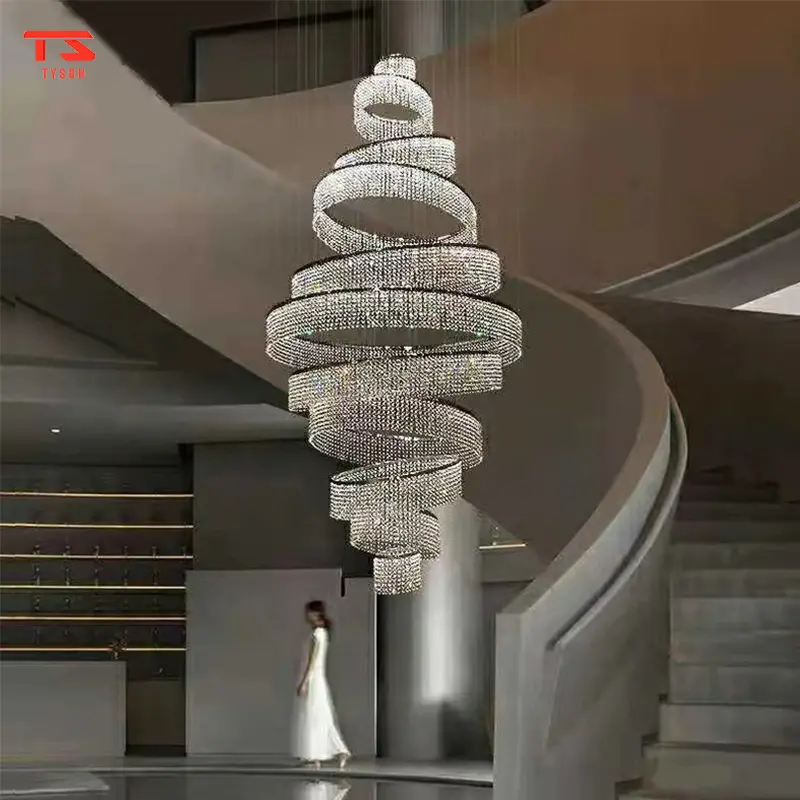モダンなスタイルの屋内装飾ホテルロビー階段ヴィラロング階段高級クリスタルLEDリング高級シャンデリア