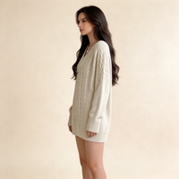 Pull tricoté ample à col en V pour femme, style coréen décontracté, à rayures torsadées, avec logo frontal - Collection Automne Hiver