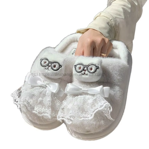 Produits phares : Pantoufles pour femmes de haute qualité avec semelle en EVA, doublure en fausse fourrure et nœud en dentelle, vente en gros de qualité - Product Image 5