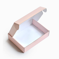 Boîte d'emballage d'expédition en papier ondulé personnalisé haut de gamme avec impression numérique logo fleur personnalisée emballage de boîte aux lettres en papier