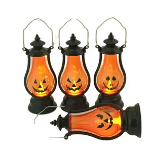 Nouvel arrivage de lanterne de citrouille LED bougie veilleuse avec cintre pour Halloween Festival de vacances décoration AG13 batterie