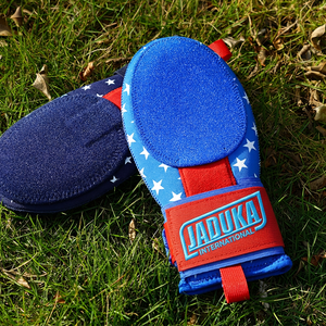 Guante de Béisbol Profesional Bruc Bolt Sliding Mitt Harrison Badder Signature Series Lavender para Lanzadores Diestros, Duradero, No Tejido - Product Image 1