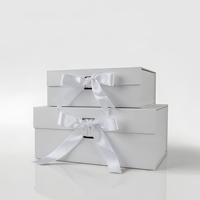 Boîte cadeau cosmétique de luxe en gros OEM papier magnétique imprimé personnalisé avec ruban 3mm d'épaisseur laminage mat gaufrage manipulé