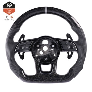 Volante Deportivo B9 M de Fibra de Carbono Forjada con LED y Cuero, Compatible con <span class=keywords><strong>Audi</strong></span> A3/A4/S4/Rs4/A5/S5/Rs5/A6/Q3/Q7 - Product Image 1
