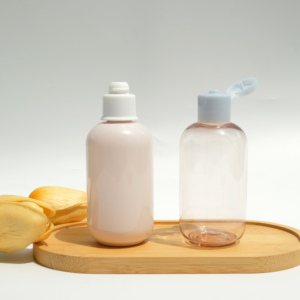 Botella Redonda de Plástico PET de 75 ml con Color Personalizado, Tapa Abatible Blanca, para Set de Botellas de Viaje - Product Image 4