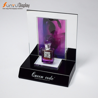 Support d'affichage personnalisé en acrylique pour parfums, maquillage et produits de beauté avec éclairage LED pour l'affichage en magasin de cosmétiques