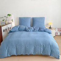 Couette matelassée chaude 100 % polyester pour l'hiver européen, ensemble de trois pièces, lavable en machine, literie