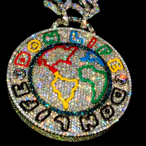 Pendentif Moissanite Tendance Style Hip Hop pour Hommes et Femmes avec un Design Élégant en Argent Sterling 925 pour les Occasions Festives - Product Image 1