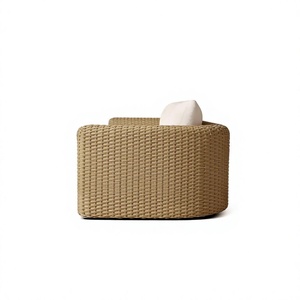 Sofá de mimbre para exteriores, resistente a la intemperie, con diseño envolvente, para proyectos de terrazas de villas de alta gama. - Product Image 5