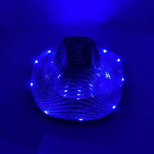 Chapeau de cowboy à paillettes LED clignotantes personnalisé en gros pour Halloween, idéal pour les fêtes et les spectacles - Product Image 5
