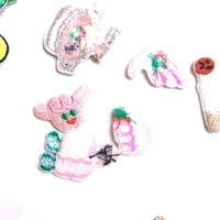 Patch en tissu plastique tissé amusant style coréen Gillian Flower Embroidery Cola pour vêtements, décoration et réparation DIY faits main
