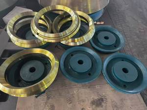 Koni kırıcı madencilik makineleri mobil kırıcı için madencilik ekipmanları koni kırıcı kesme halkaları - Product Image 2