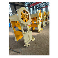 Machine à perforer les tôles métalliques, machine à poinçonner les plaques d'acier, machine de traitement précis des métaux